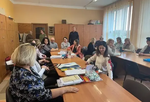 Hrubieszów: policja szkoli nauczycieli i dyrektorów szkół w zakresie bezpieczeństwa uczniów