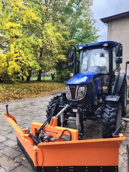 Gmina kupiła nowy ciągnik za blisko 184 tys. zł. Ma pomóc w sytuacjach kryzysowych