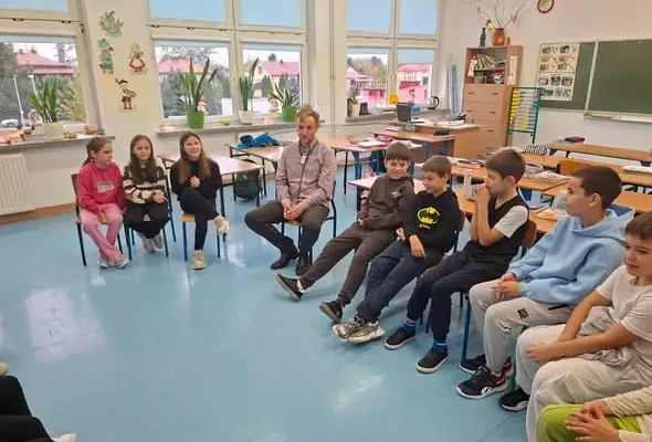 „Loguj się z głową” – trzecioklasiści uczą się bezpieczeństwa w sieci
