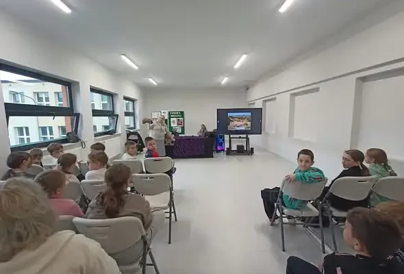 Uczniowie z Hrubieszowa przenieśli się do Mauretanii – wizyta sióstr misjonarek