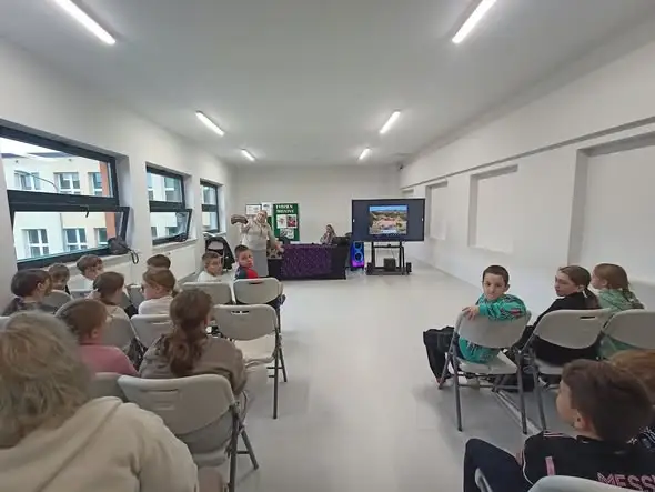 Uczniowie z Hrubieszowa przenieśli się do Mauretanii – wizyta sióstr misjonarek
